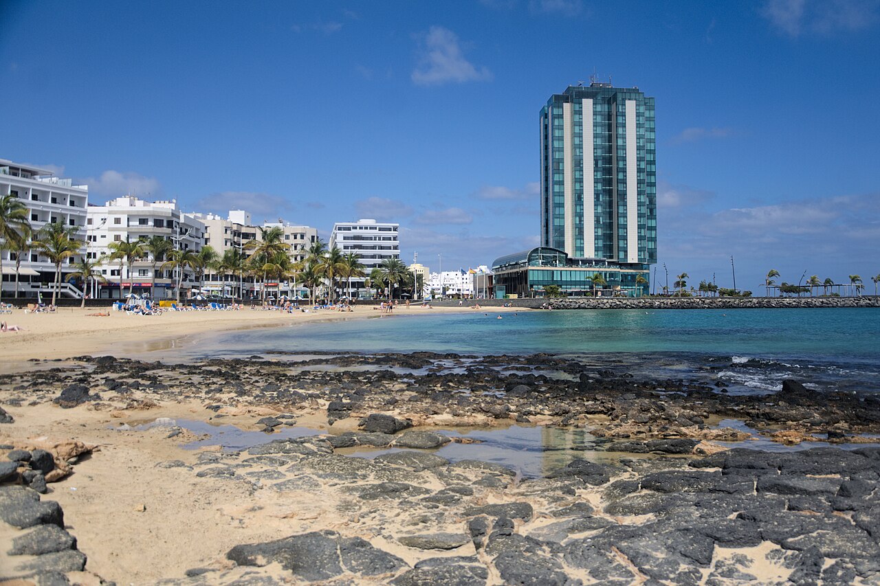 Arrecife Gran Hotel desde El Reducto, sede de Blue 17